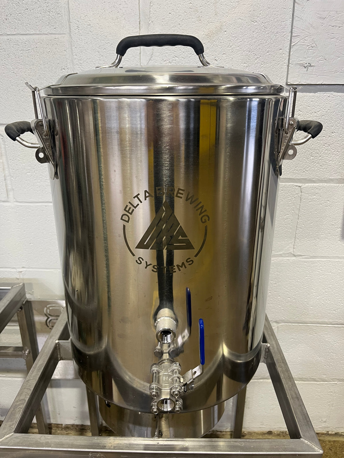 10 Gallon DBS Insulated Mash Tun